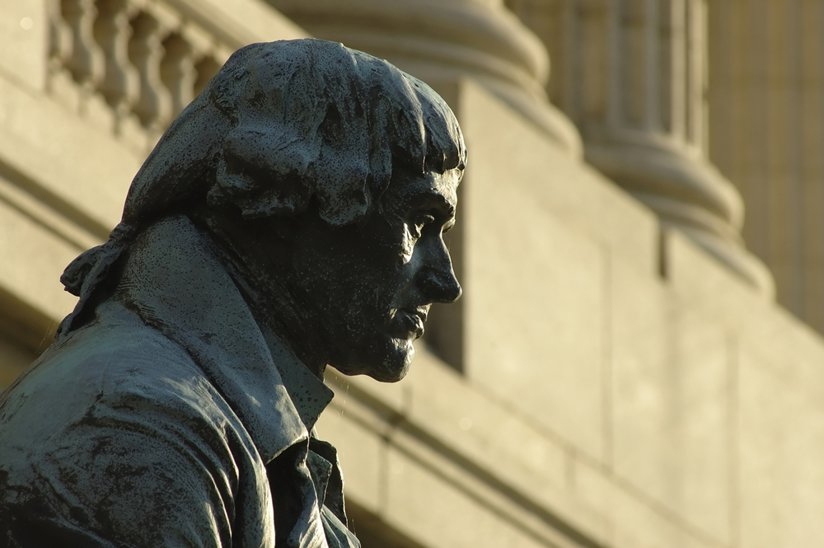 Thomas Jefferson statue